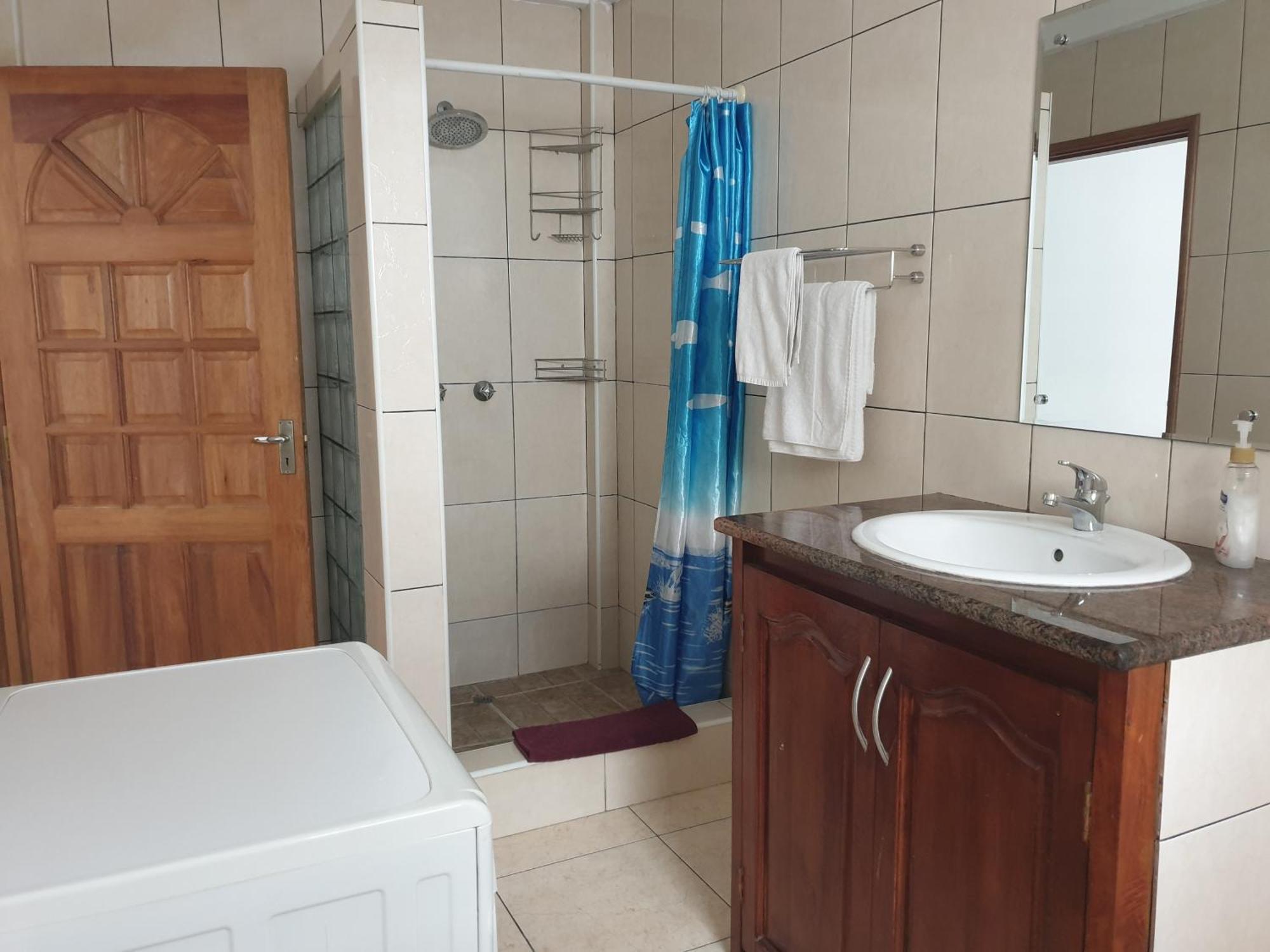 Palmont Commercial Self-Catering Apartments - Beau Vallon Exterior photo