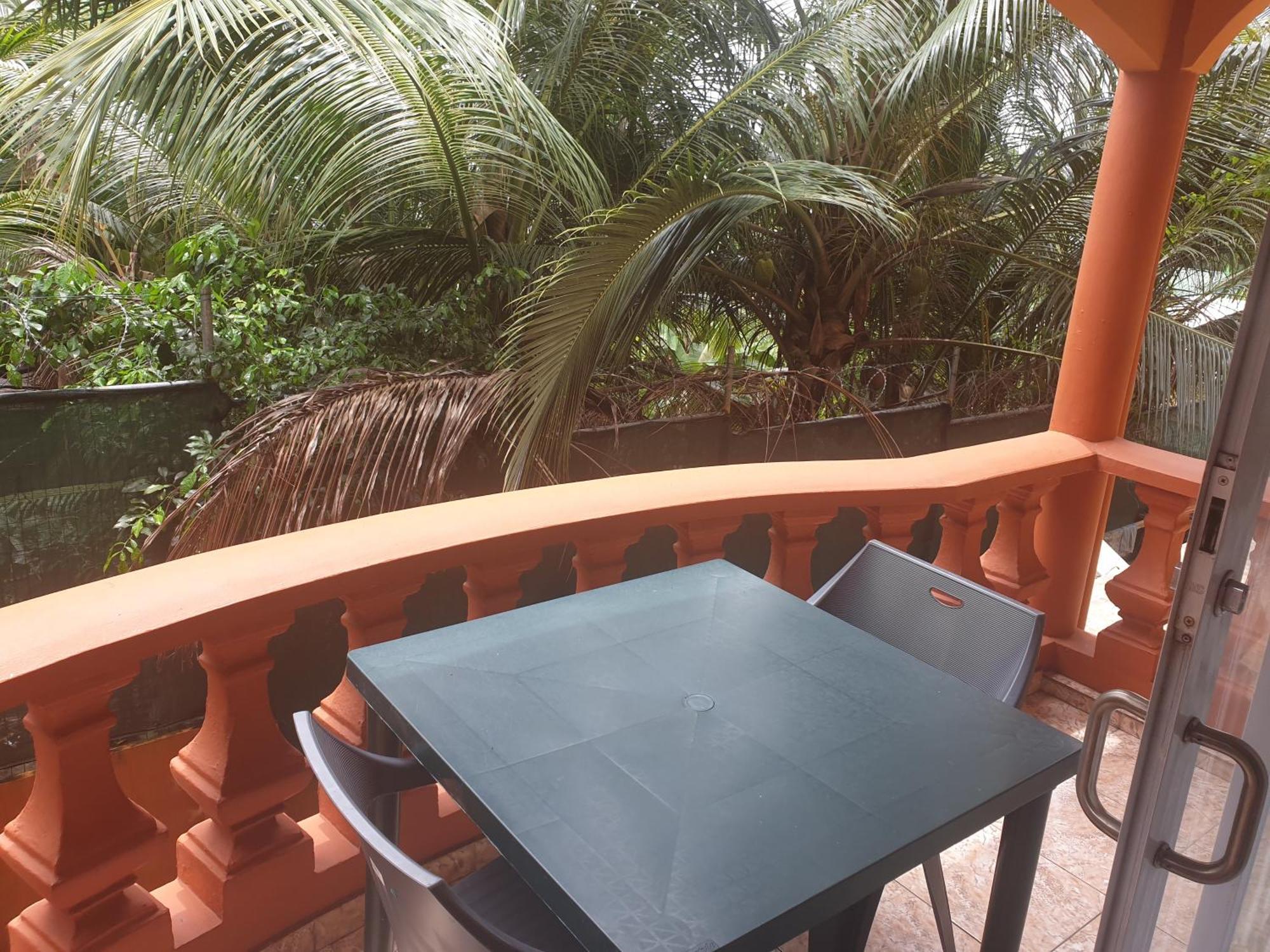 Palmont Commercial Self-Catering Apartments - Beau Vallon Exterior photo