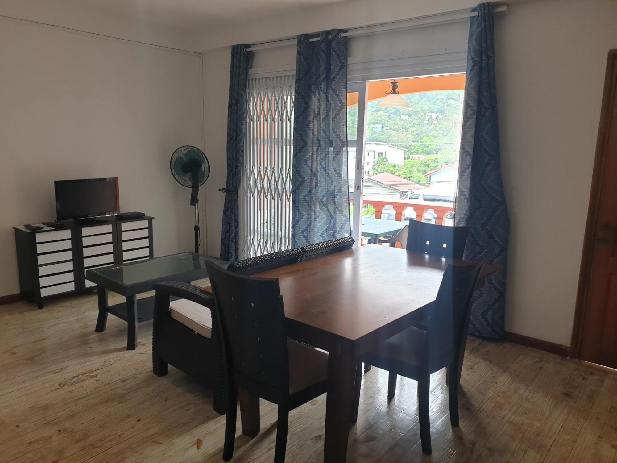 Palmont Commercial Self-Catering Apartments - Beau Vallon Exterior photo